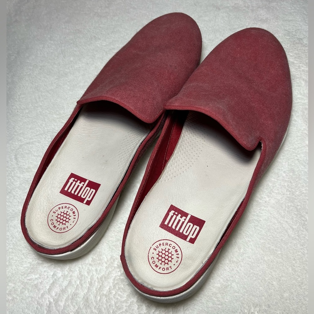 Fitflop Burgundy Slip-On Footwear Sz 8.5
